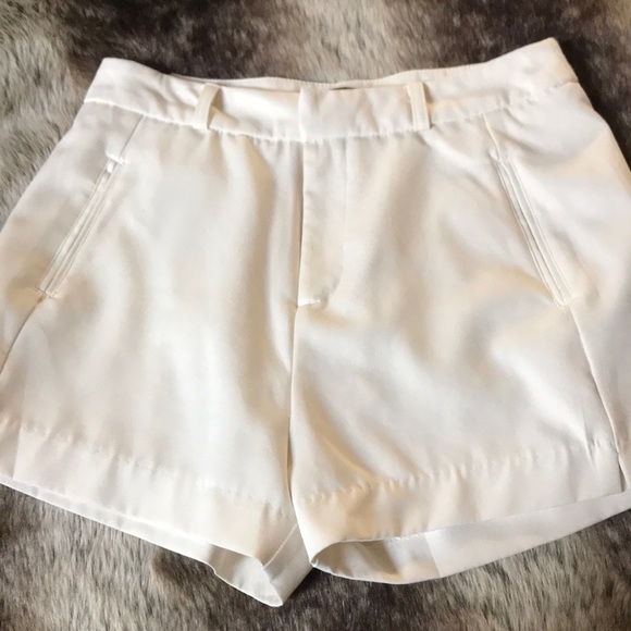 Off White Basic Summer Shorts - Picture 1 of 4